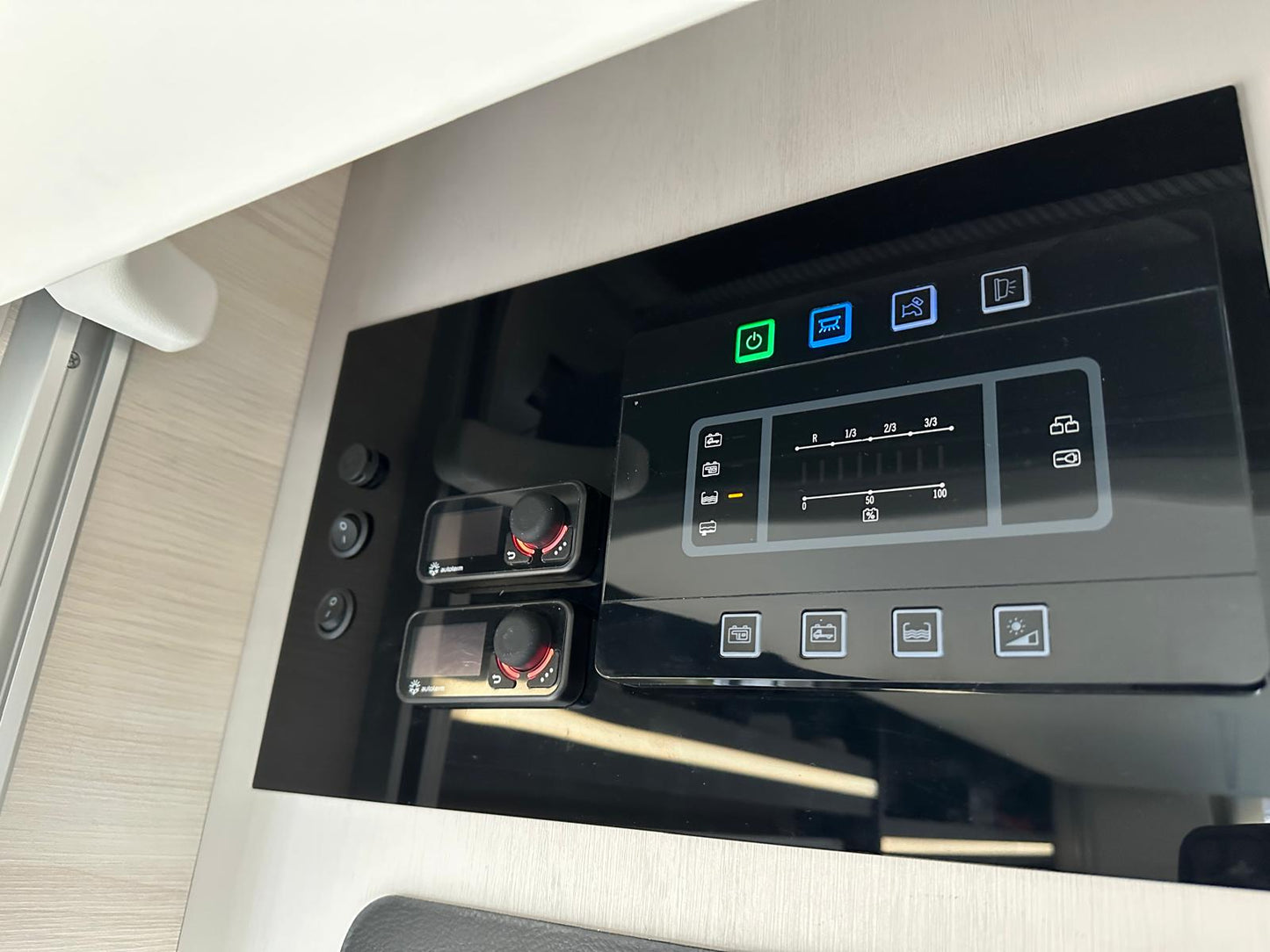 Autotherm Air 2D AV-Twin Kit Luftstandheizung