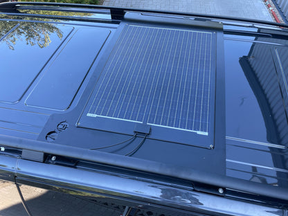 MB V-Klasse / Vito 447 AV-Solarkit Black Offgridtec 120W Solarmodul für Normaldach
