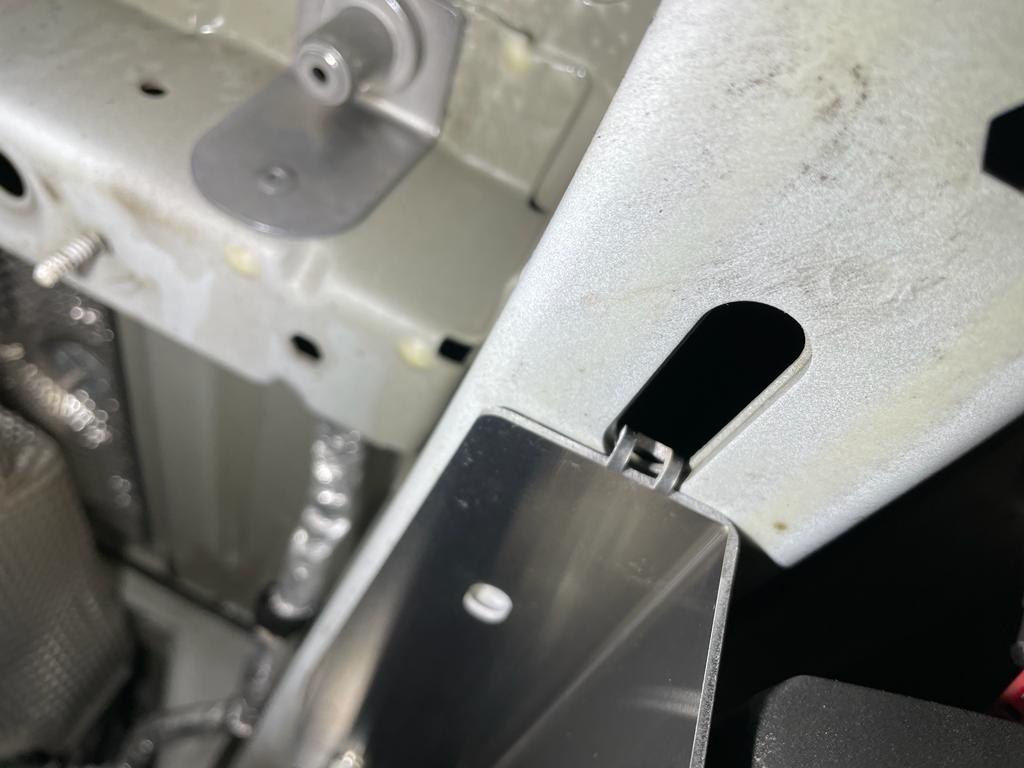 Unterflurhalterung V2 T5/T6/T6.1 Luftstandheizung