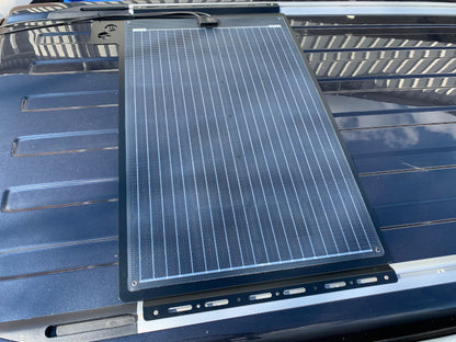 VW T5/T6/T6.1 AV-Solarkit California Black Offgridtec 120W Solarmodul für Aufstelldach