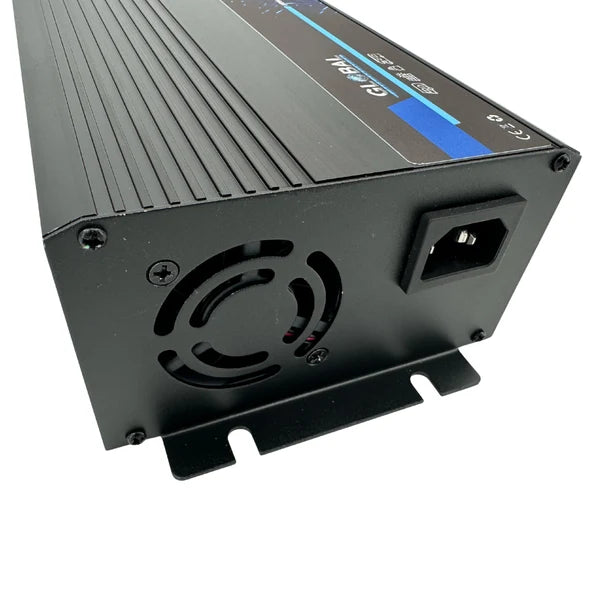 SSC-30A LiFePo4 Batterieladegerät