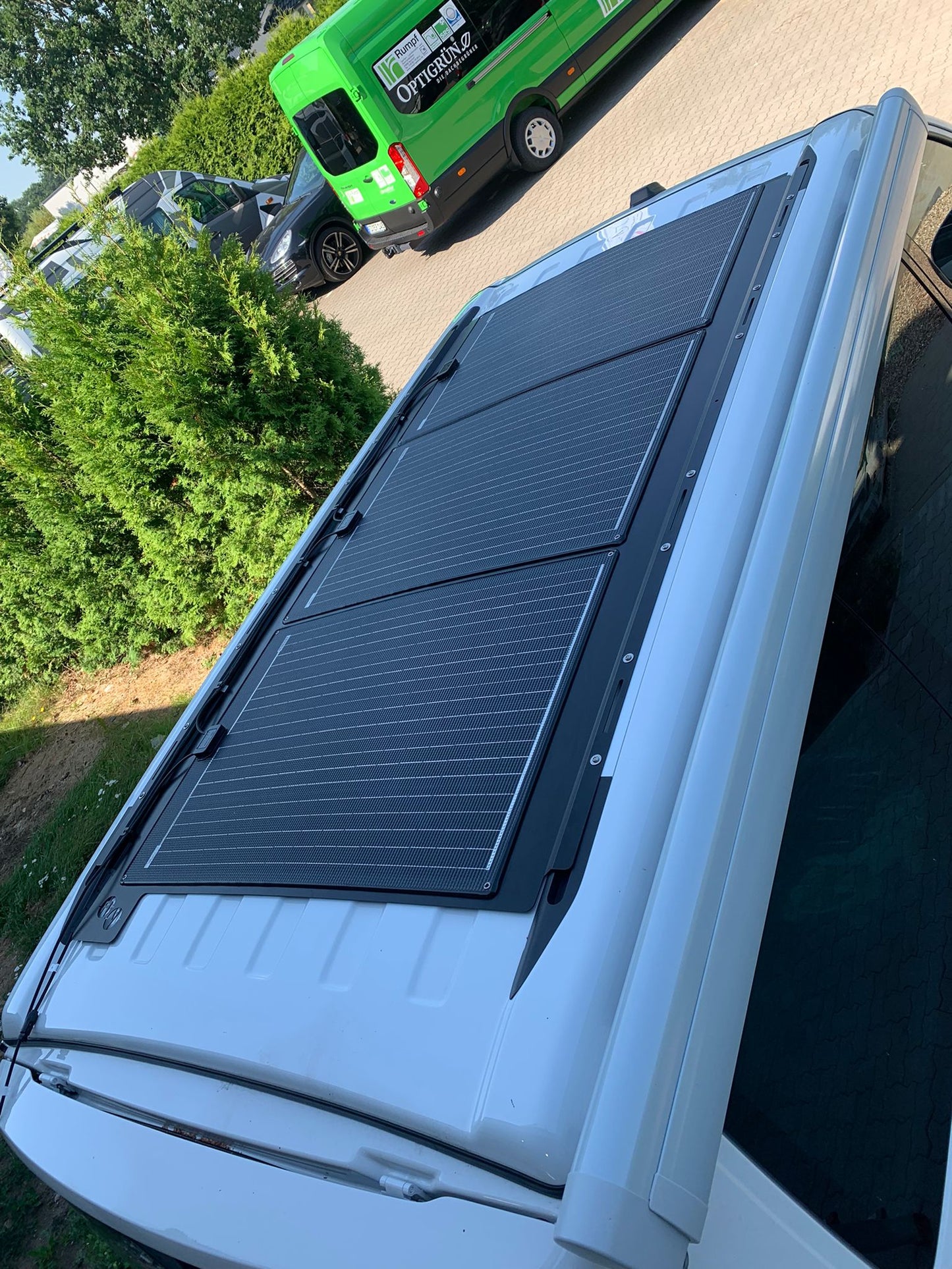 VW T5/T6/T6.1 AV-Solardach California Offgridtec 360W Solarmodul für Aufstelldach