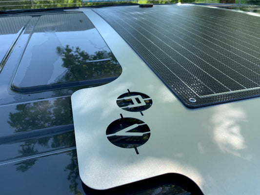 MB V-Klasse / Vito 447 AV-Solarkit Alu Offgridtec 120W Solarmodul für Normaldach