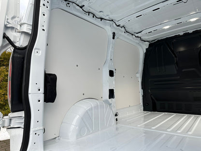 Volkswagen New Transporter T7 Seitenverkleidung 4mm HDF Weiß L2 langer Radstand