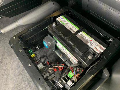 Volkswagen T5/T6/T6.1 Batteriehalterung AV-Deluxe Modular