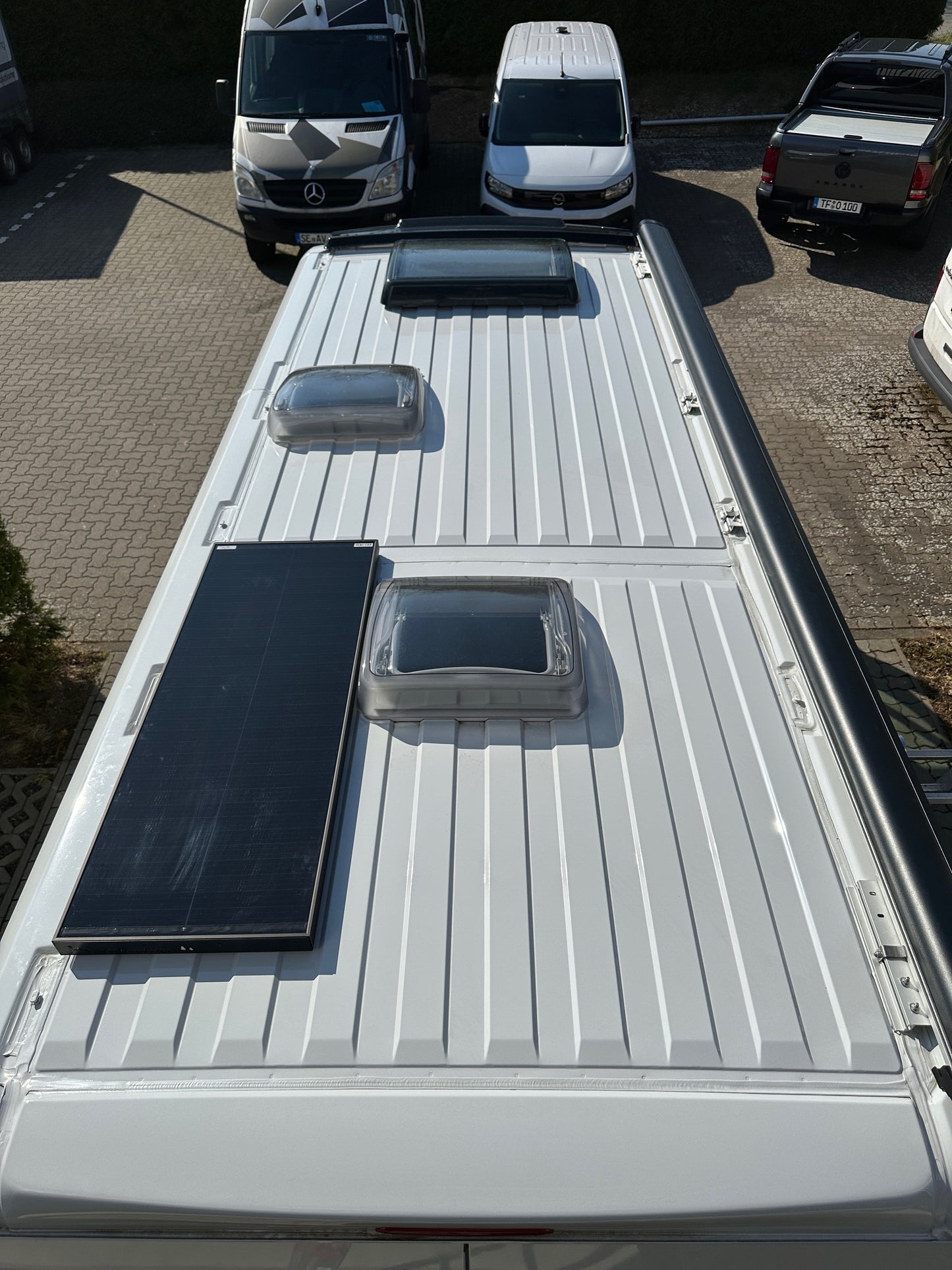 Fiat Ducato / Boxer / Jumper Solaranlage Schindelmodule 100-400 WP "The Adventure Begins"