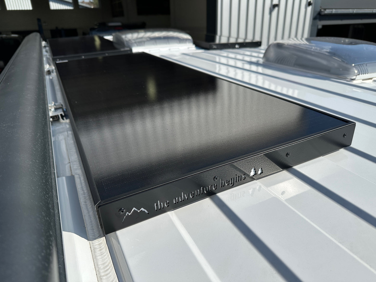 Fiat Ducato / Boxer / Jumper Solaranlage Schindelmodule 100-400 WP "The Adventure Begins"